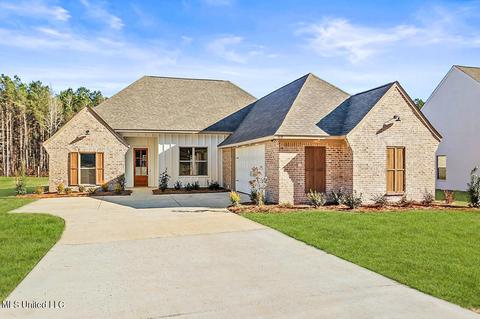 1618 Old Lake Rd, Brandon, MS 39042 photo 1