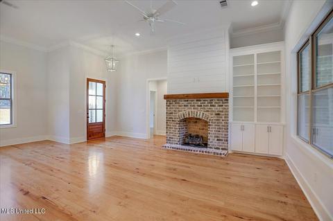 1618 Old Lake Rd, Brandon, MS 39042 photo 3