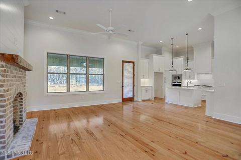 1618 Old Lake Rd, Brandon, MS 39042 photo 5
