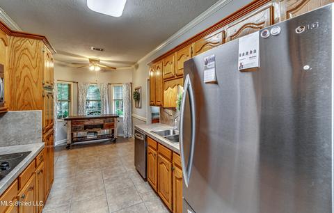 606 Treeline Dr, Brandon, MS 39042 photo 6
