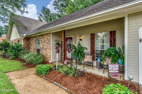 606 Treeline Dr, Brandon, MS 39042 photo 4