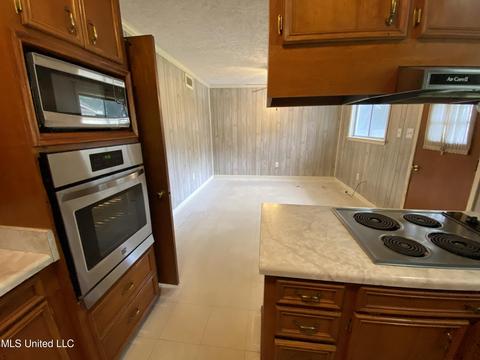 1664 Wilhurst St, Jackson, MS 39211 photo 9