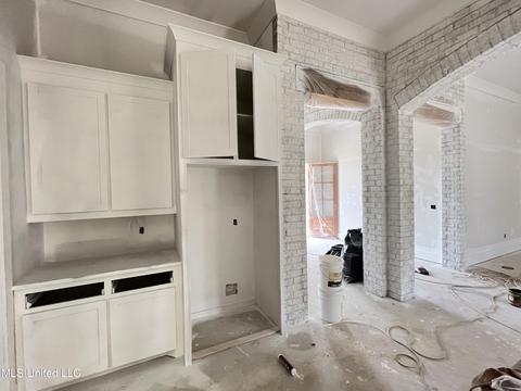 132 Landry Dr, Brandon, MS 39047 photo 8
