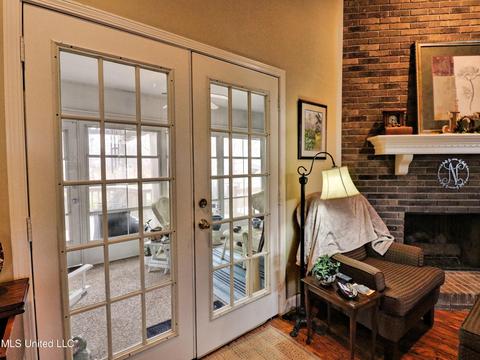 209 Meadowview Ln, Brandon, MS 39047 photo 8