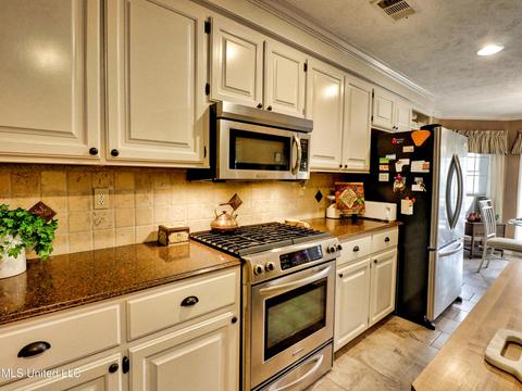 209 Meadowview Ln, Brandon, MS 39047 photo 11
