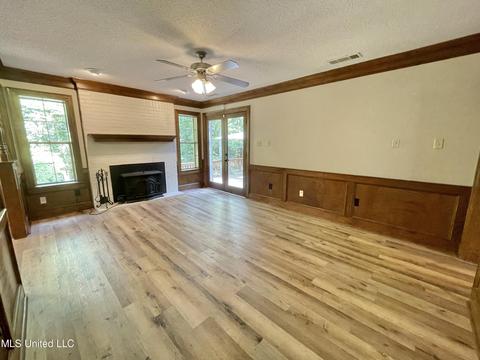 2440 Geneva Dr, Nesbit, MS 38651 photo 14
