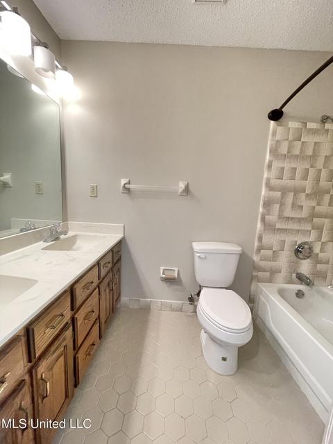 2440 Geneva Dr, Nesbit, MS 38651 photo 26