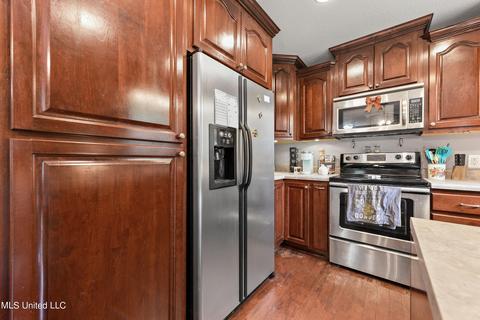 18049 Commission Rd, Long Beach, MS 39560 photo 9