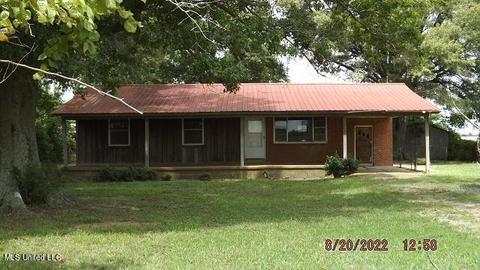 3265 Fairhaven Loop, Crenshaw, MS 38621 photo 1