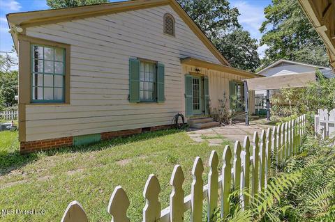 1202 Quinn St, Jackson, MS 39202 photo 5