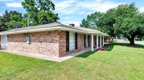 4 Pecan Cir, Long Beach, MS 39560 photo 3