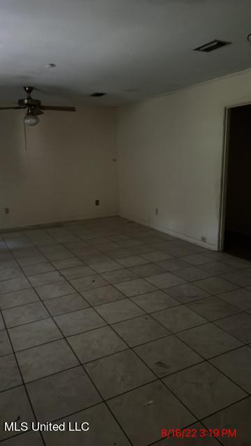 655 Reddoch Dr, Jackson, MS 39211 photo 2
