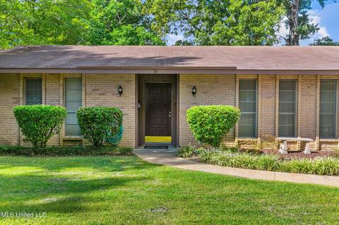 5861 Kings Pl, Jackson, MS 39211 photo 4