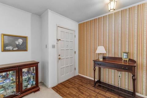 5861 Kings Pl, Jackson, MS 39211 photo 6
