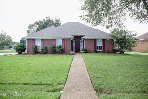 110 Peach Tree Ln, Brandon, MS 39047 photo 1