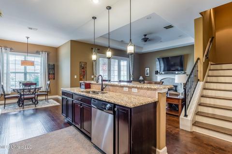 1867 Laughter Rd, Nesbit, MS 38651 photo 14