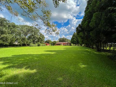 1187 W Fire Department Rd, Lucedale, MS 39452 photo 3
