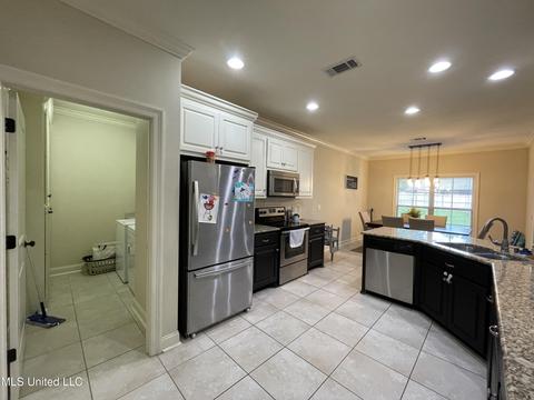 112 Trailbridge Way, Canton, MS 39046 photo 12