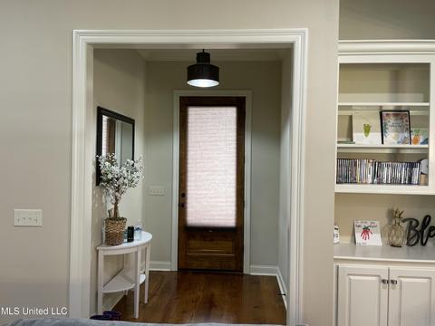 112 Trailbridge Way, Canton, MS 39046 photo 5
