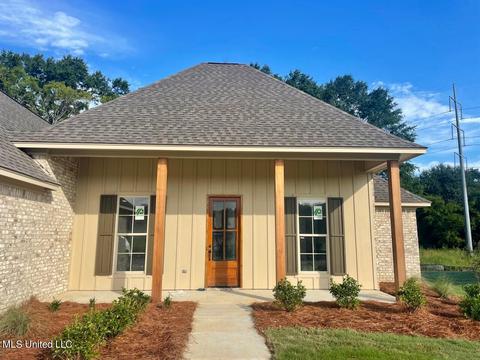 121 Willow Way, Canton, MS 39046 photo 1
