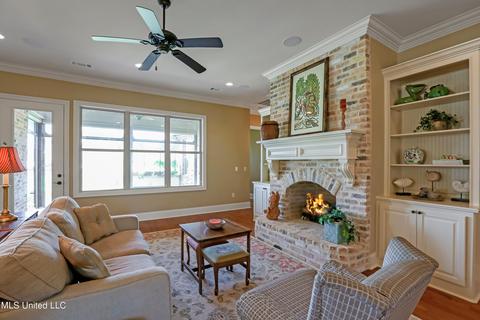 100 Camden Shrs, Madison, MS 39110 photo 8