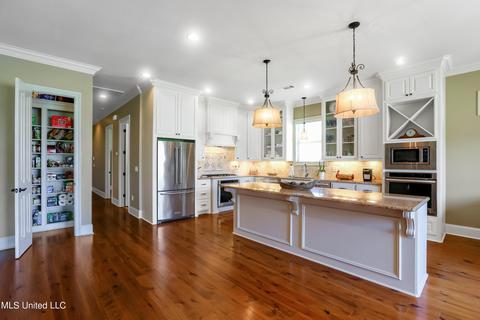 100 Camden Shrs, Madison, MS 39110 photo 13