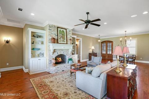 100 Camden Shrs, Madison, MS 39110 photo 9