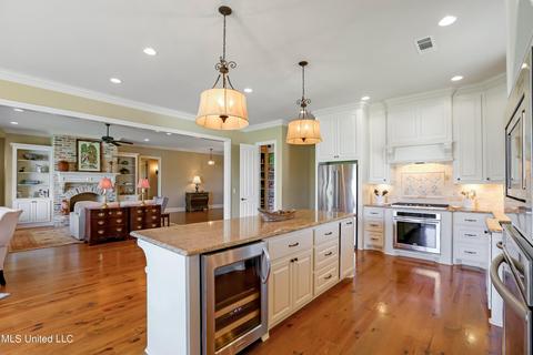 100 Camden Shrs, Madison, MS 39110 photo 12