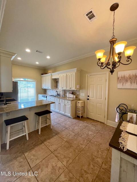 180 Memory Ln, Madison, MS 39110 photo 3
