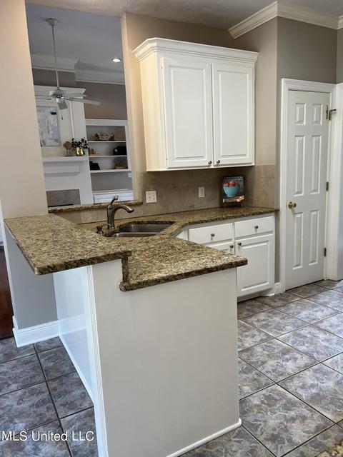 422 Violet Dr, Madison, MS 39110 photo 8
