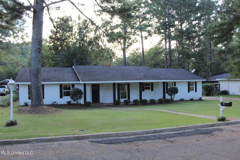 618 NW Elm Ave Nw Ave, Magee, MS 39111 photo 3