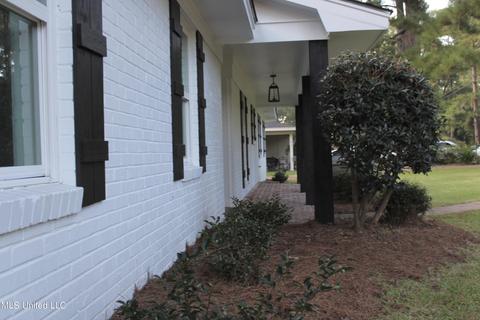 618 NW Elm Ave Nw Ave, Magee, MS 39111 photo 6