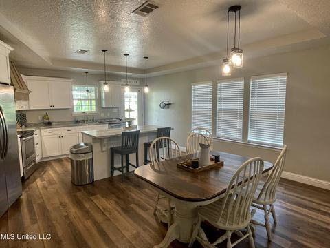 111 Pineview Dr, Lucedale, MS 39452 photo 8