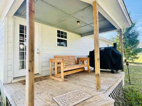 111 Pineview Dr, Lucedale, MS 39452 photo 3