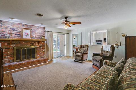 1212 Vickers Dr, Kosciusko, MS 39090 photo 5