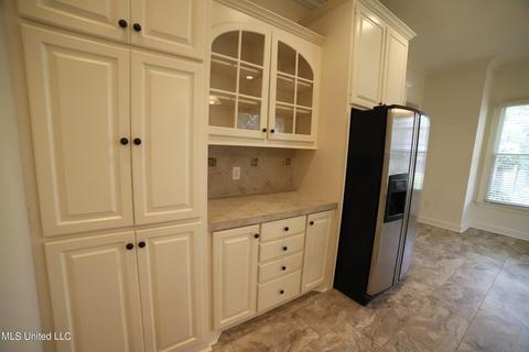 404 Daniel Dr, Brandon, MS 39047 photo 6