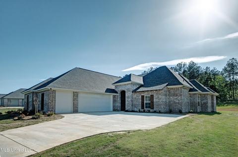 122 Richburg Ct, Pearl, MS 39208
