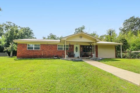 36 London St S, Lucedale, MS 39452 photo 1