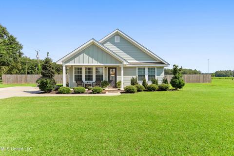 104 Walter Pope Rd, Lucedale, MS 39452 photo 1
