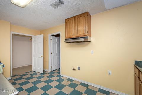 5122 Gates Ave, Long Beach, MS 39560 photo 5