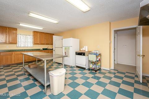 5122 Gates Ave, Long Beach, MS 39560 photo 3