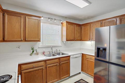 338 Audubon Cir, Brandon, MS 39047 photo 12