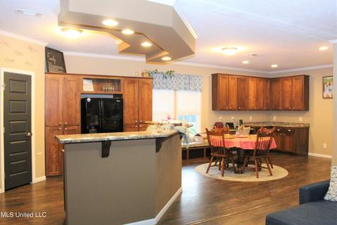 111 Murray Cowart Rd, Lucedale, MS 39452 photo 7