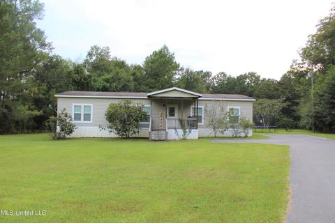 111 Murray Cowart Rd, Lucedale, MS 39452 photo 3