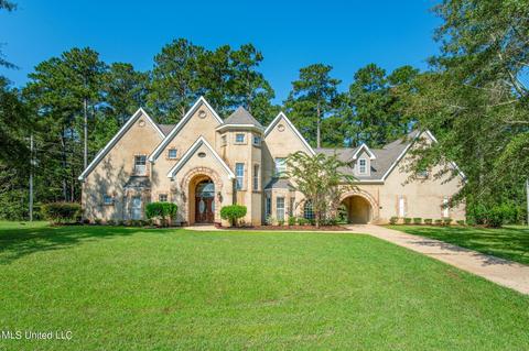 568 Magnolia Hts, Forest, MS 39074