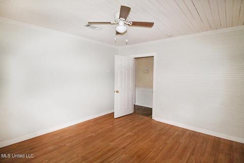 3806 Wembley Ave, Moss Point, MS 39563 photo 14
