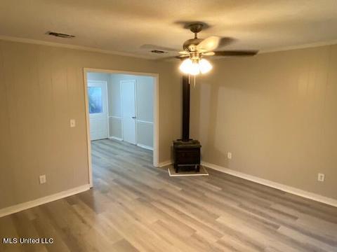 521 Wilder Dr, Flora, MS 39071 photo 4