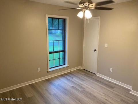 521 Wilder Dr, Flora, MS 39071 photo 5