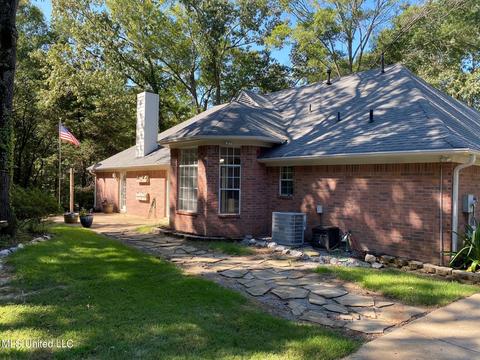 4230 Spring Valley Dr, Olive Branch, MS 38654 photo 4