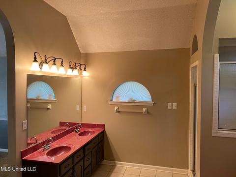 4230 Spring Valley Dr, Olive Branch, MS 38654 photo 30